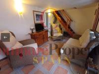 Sale - Townhouses - Oliva - 