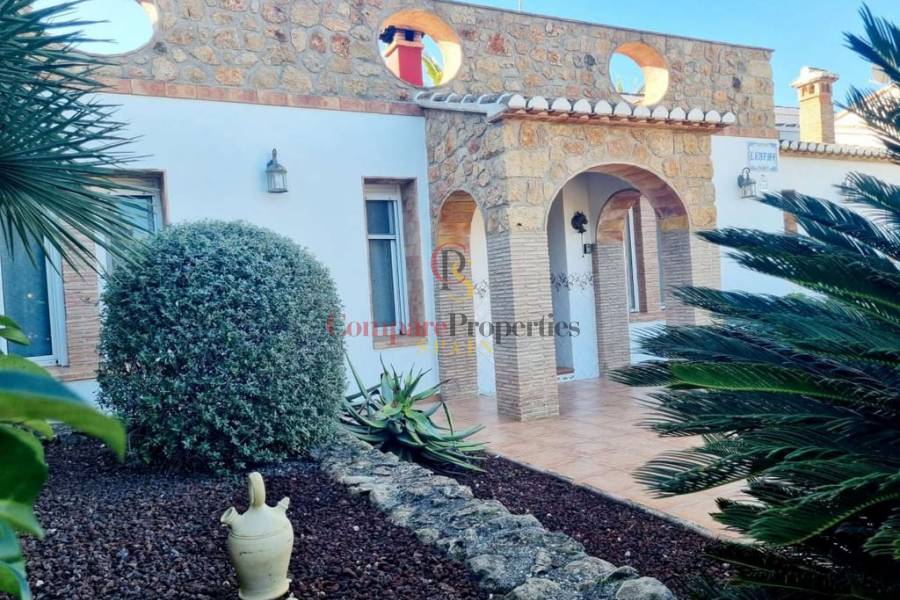 Verkoop - Villa - Jalon Valley