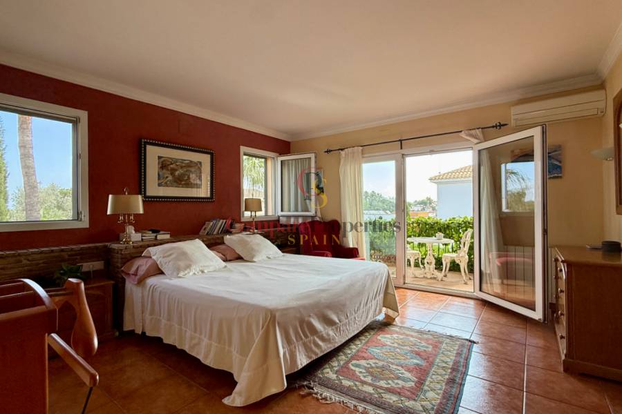Sale - Villa - Dénia - 