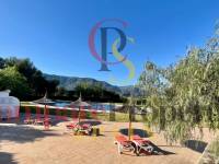 Sale - Villa - Jalon Valley - Valley / Urbanización