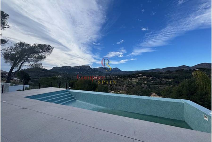 Verkoop - Villa - Calpe - Empedrola