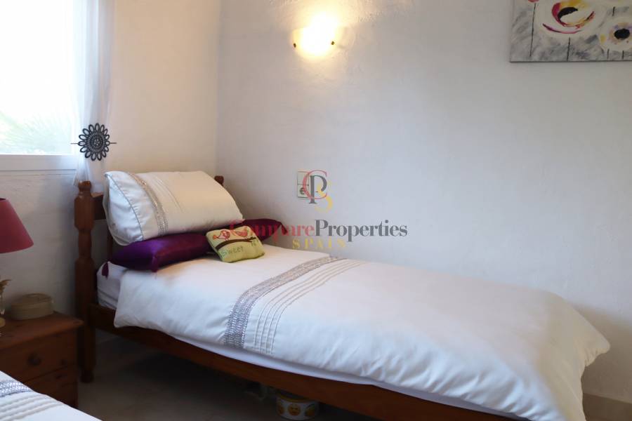 Sale - Villa - Orba Valley - Orba