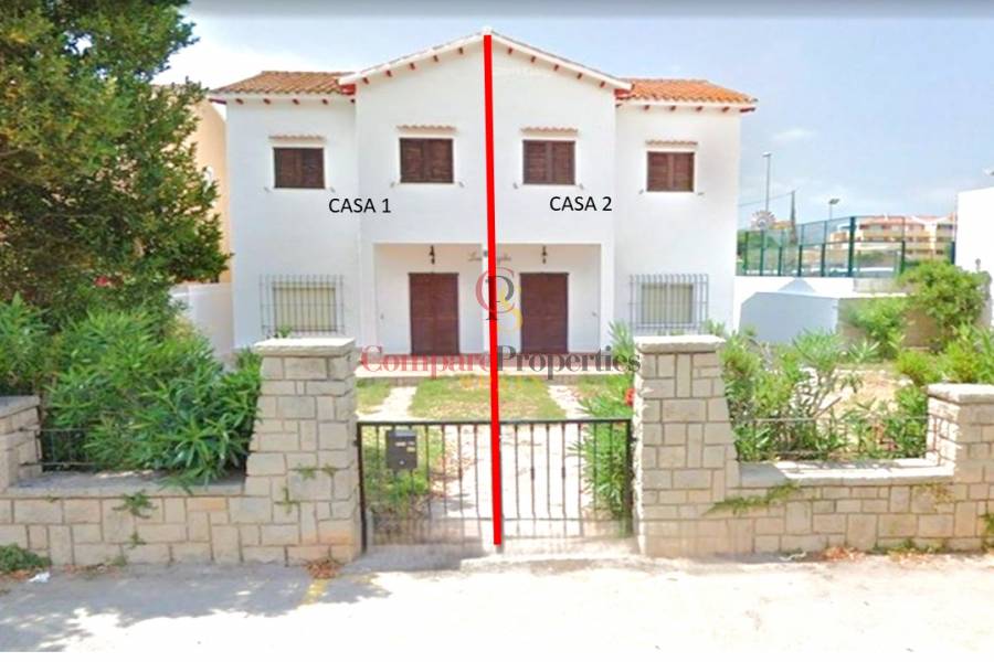 Sale - Townhouses - Dénia