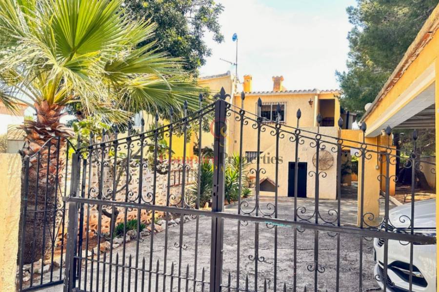 Sale - Villa - Dénia - Las Rotas
