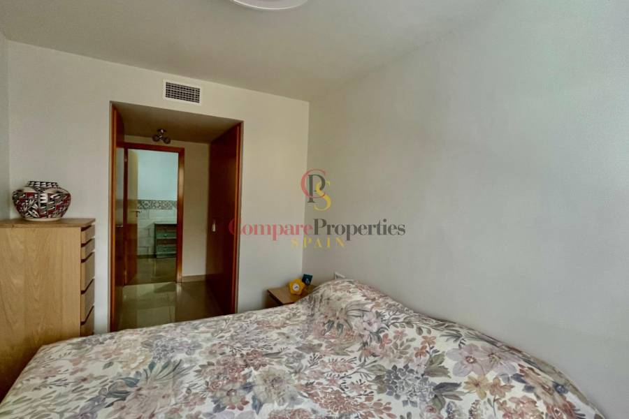 Sale - Apartment - Jalon Valley - Ciudad