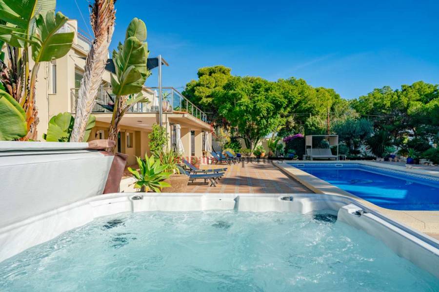 Verkauf - Villa - Calpe