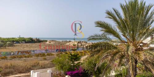 Townhouses - Sale - Oliva - 