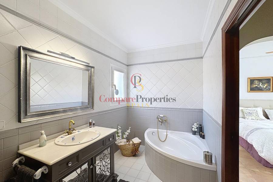 Verkauf - Villa - Benitachell - Lirios