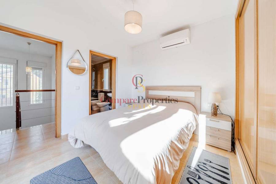 Sale - Townhouses - Calpe