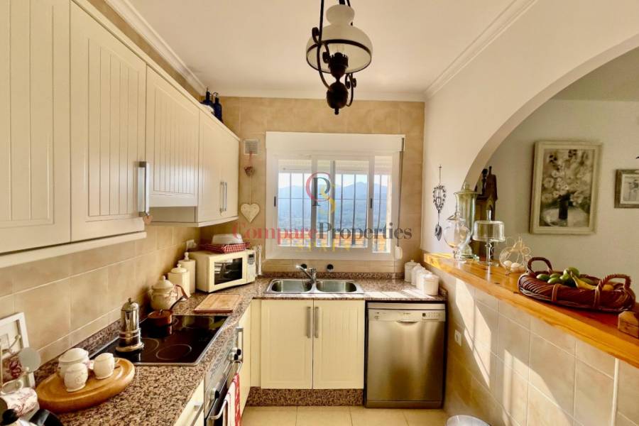 Sale - Villa - Jalon Valley - Valley / Urbanización