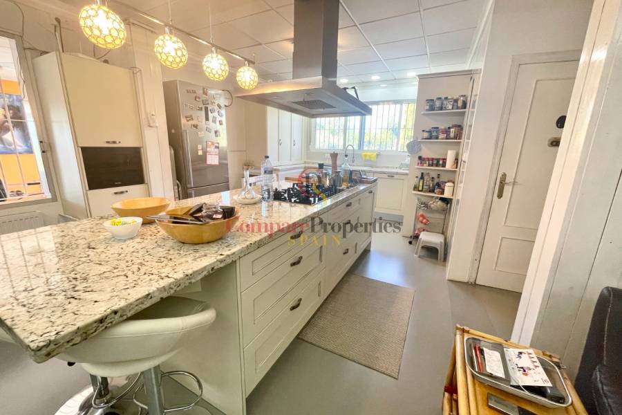 Verkoop - Villa - Crevillente