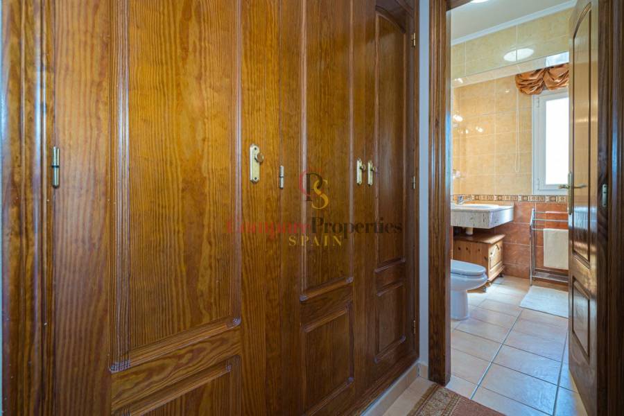 Venta - Villa - Jalon Valley - 