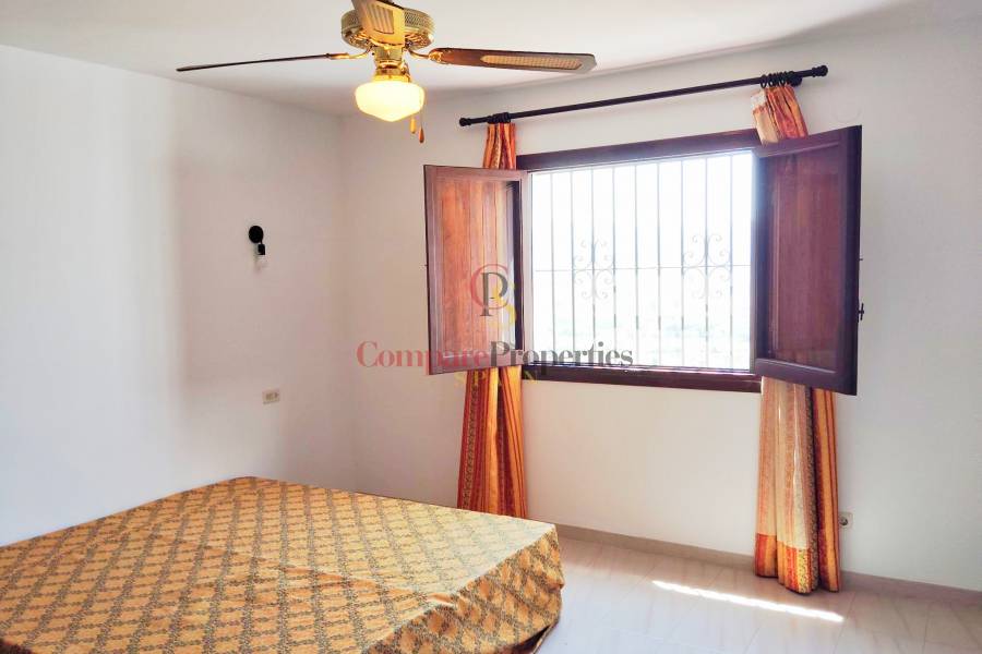 Venta - Villa - Jalon Valley - Alcalali