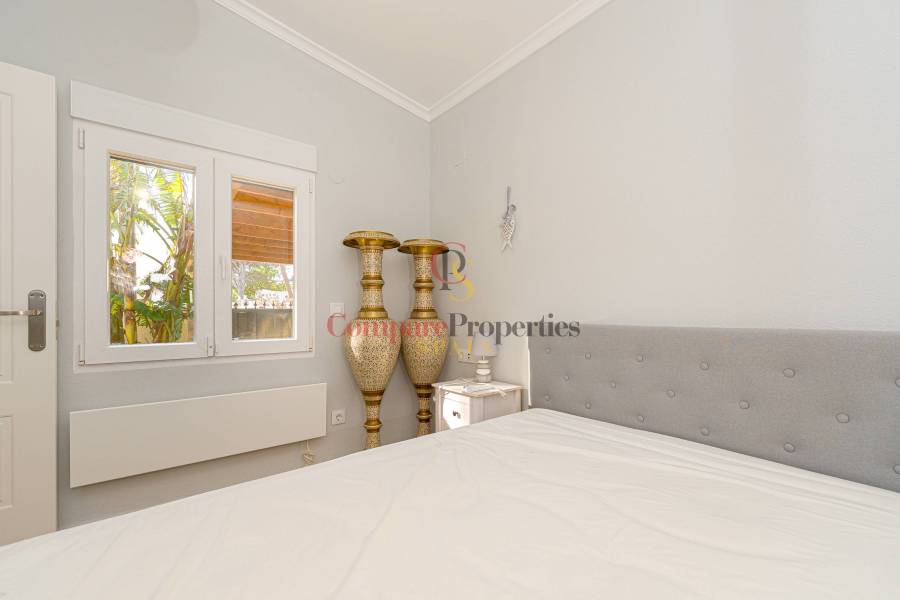 Sale - Villa - Dénia - LAlmadrava-LEstanyò