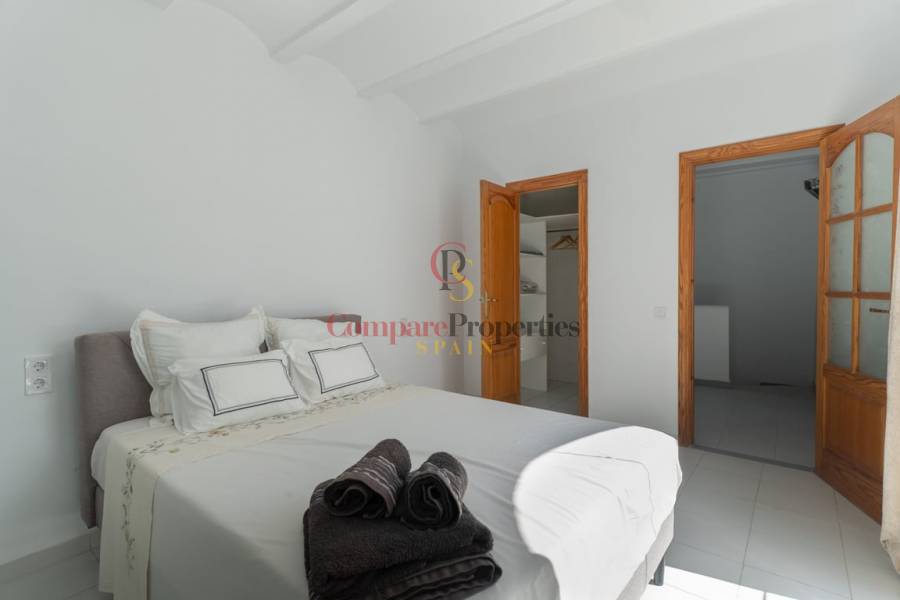 Venta - Townhouses - Oliva