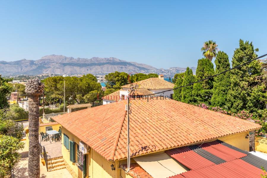 Venta - Villa - Albir