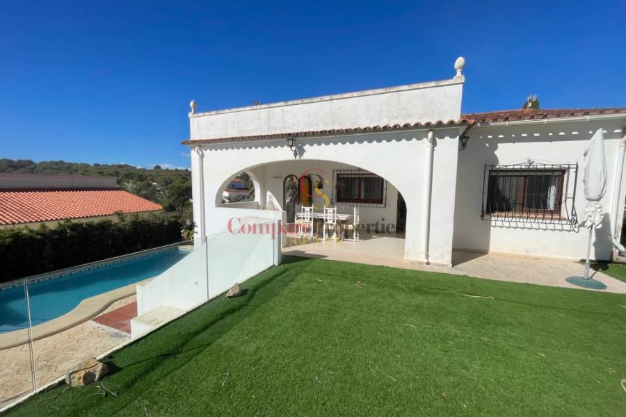 Sale - Villa - Moraira - Pinar de l'Advocat