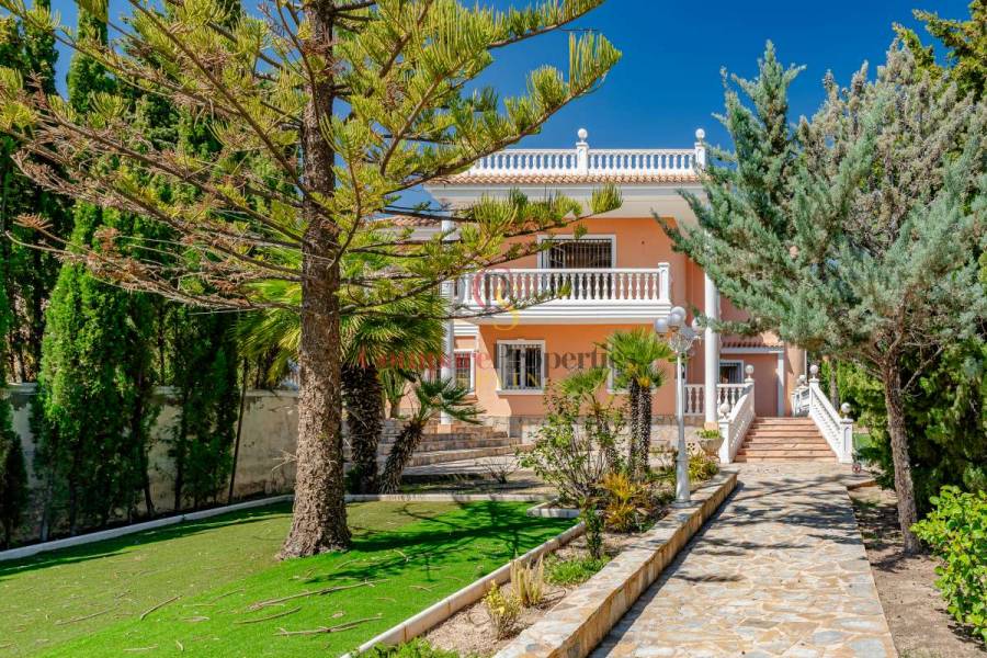 Sale - Villa - Calpe