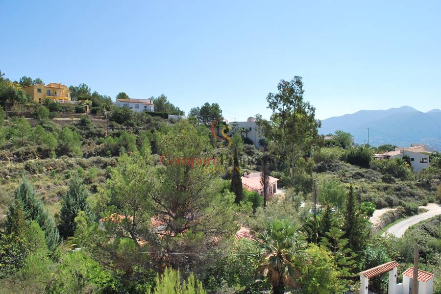 Sale - Villa - Jalon Valley - Campo