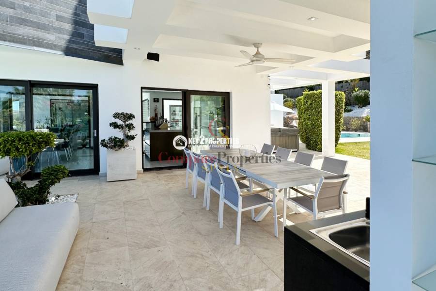 Venta - Villa - Jávea