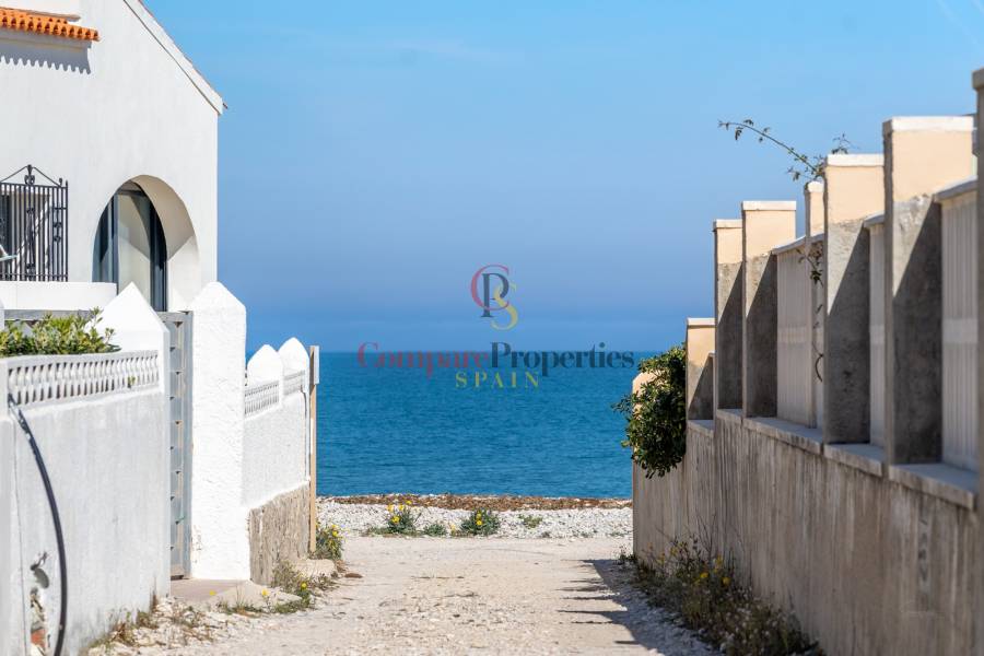 Sale - Villa - Dénia - 