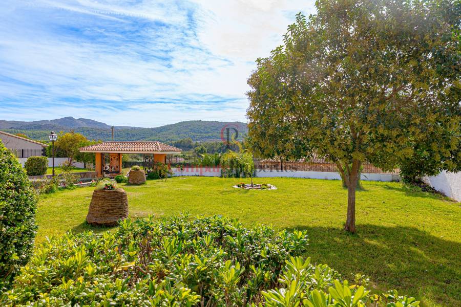 Verkauf - Villa - Jalon Valley - Pueblo 10