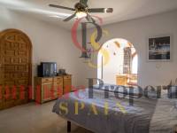 Sale - Villa - Alfaz Del Pi - Cautivador