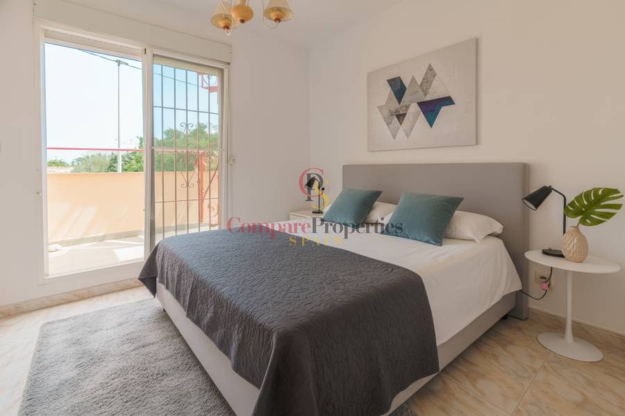 Venta - Townhouses - Albir