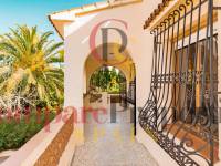 Sale - Villa - Albir