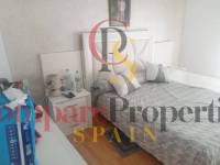 Sale - Apartment - Oliva - 