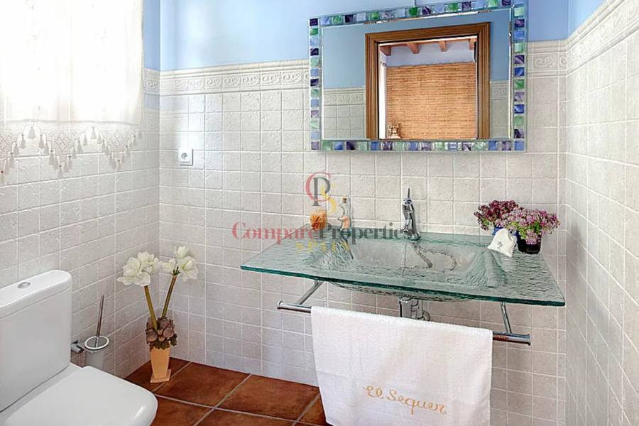 Verkoop - Villa - Jalon Valley - Jalon