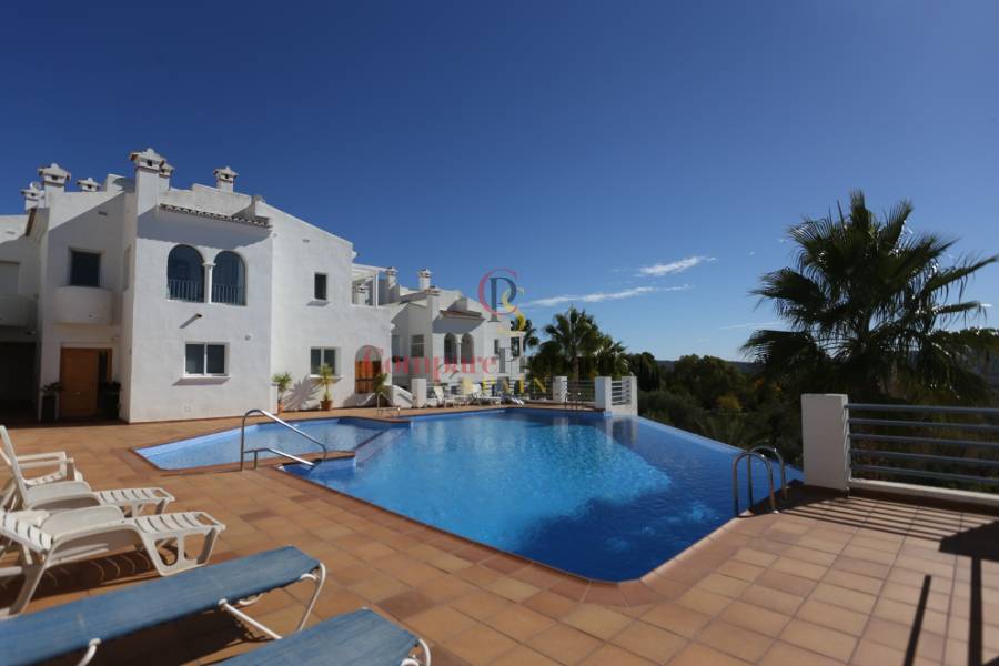 Sale - Townhouses - Jalon Valley - Valley / Urbanización