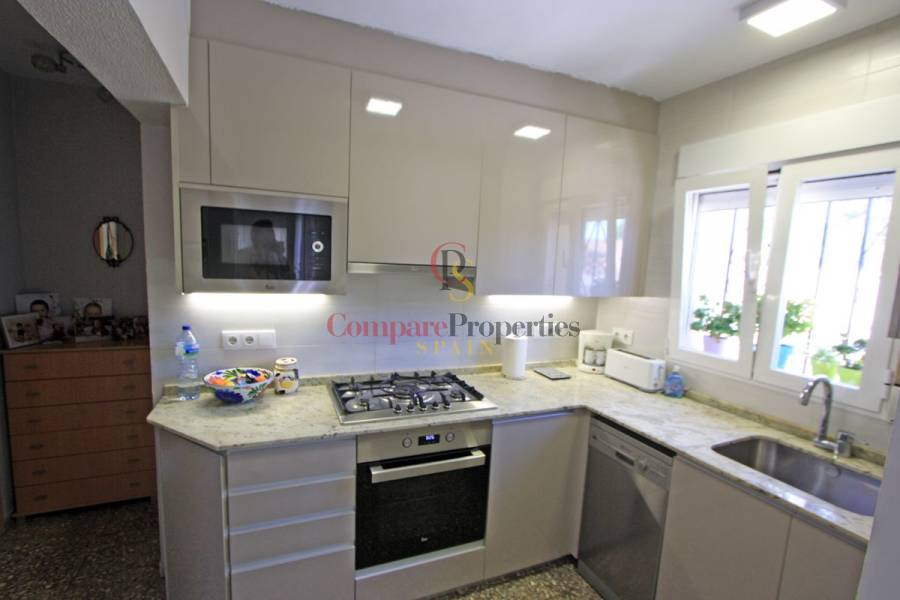 Sale - Villa - Dénia - Montgo
