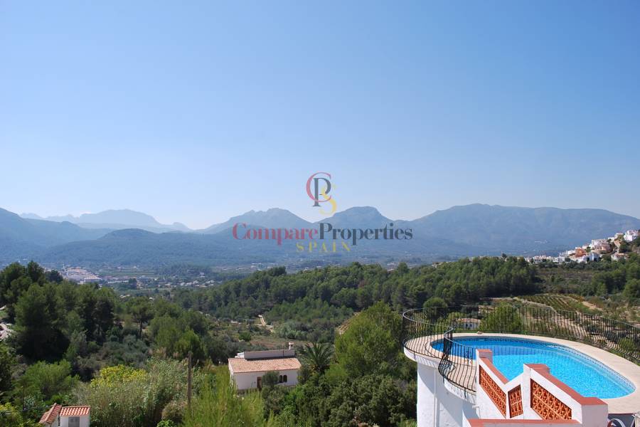 Sale - Villa - Jalon Valley - Campo