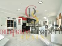 Sale - Villa - Benhavis - El Paraiso Alto