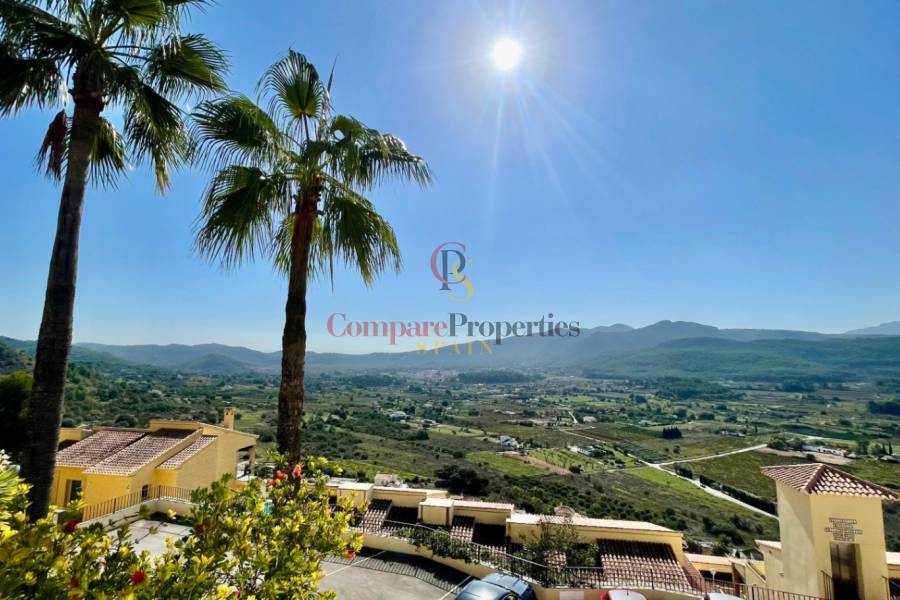 Sale - Villa - Jalon Valley - Valley / Urbanización