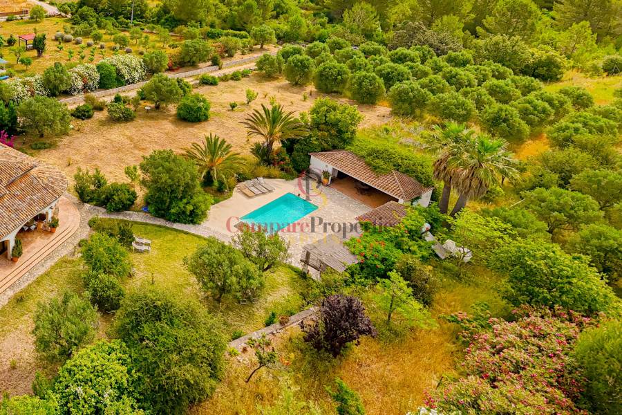 Sale - Villa - Jalon Valley - Campo