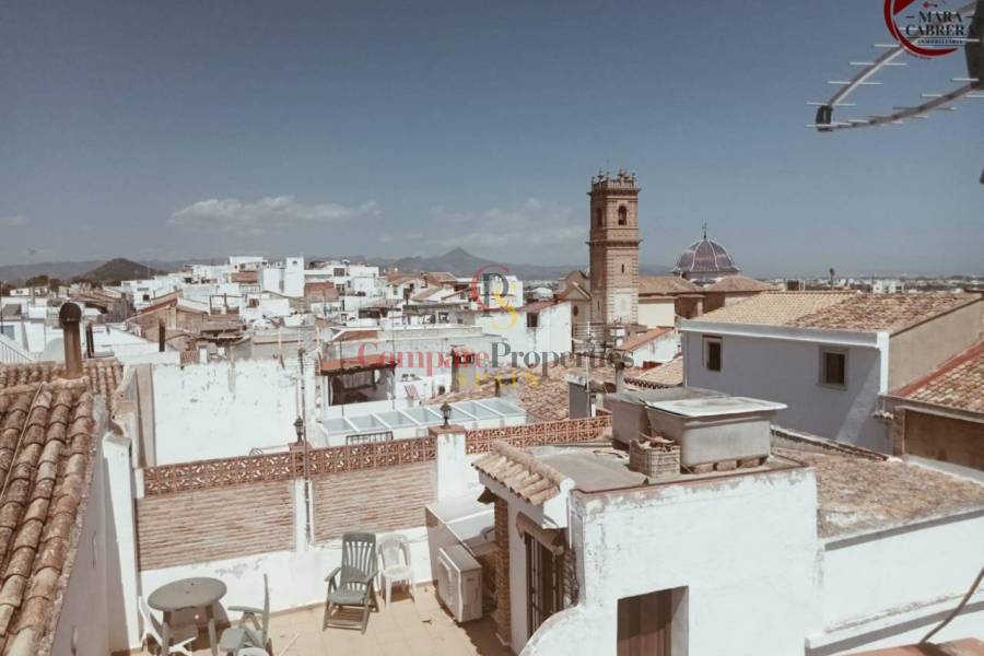 Sale - Apartment - Oliva - 