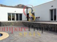 Venta - Villa - Macisvenda