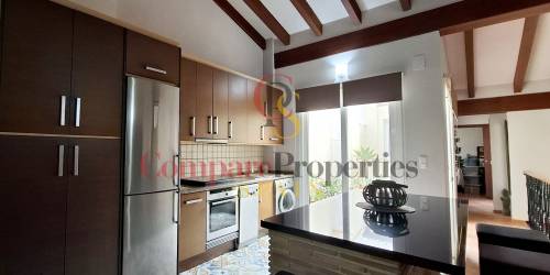 Townhouses - Sale - Dénia - Centro