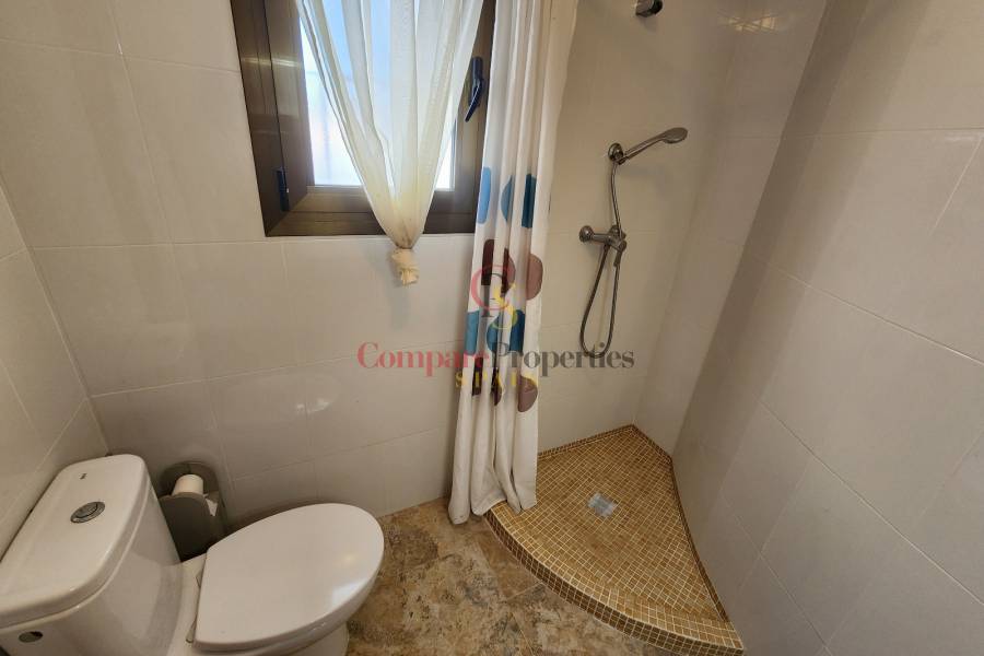 Sale - Villa - Dénia - Urbanización residencial