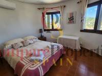 Sale - Villa - Dénia - Urbanización residencial