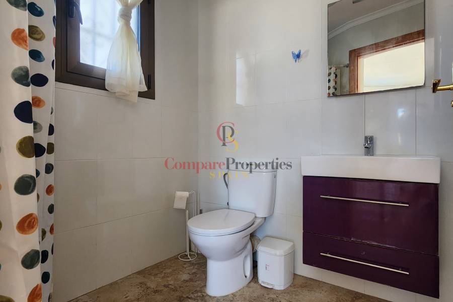 Sale - Villa - Dénia - Urbanización residencial