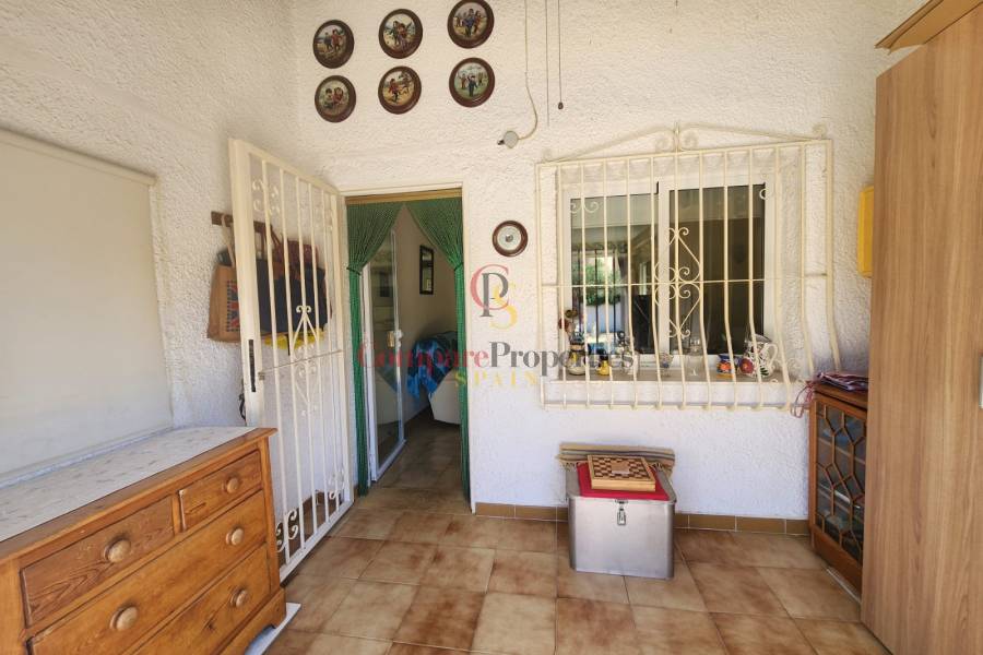 Sale - Villa - Dénia - Las Marinas 8 km