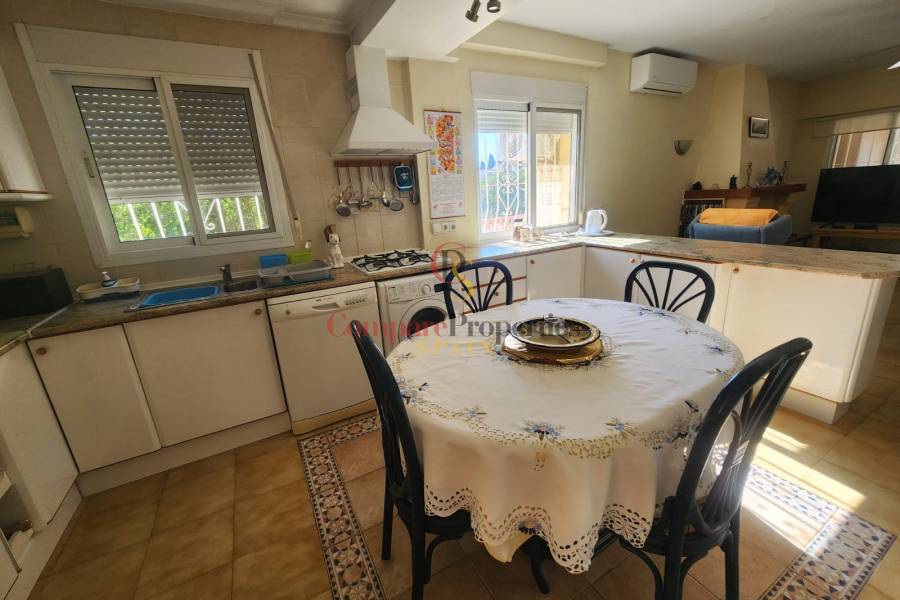 Sale - Villa - Dénia - Las Marinas 8 km