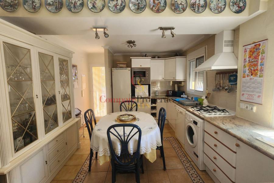 Sale - Villa - Dénia - Las Marinas 8 km