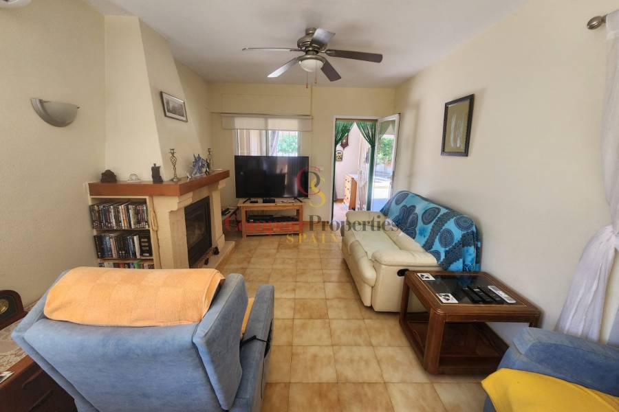 Sale - Villa - Dénia - Las Marinas 8 km