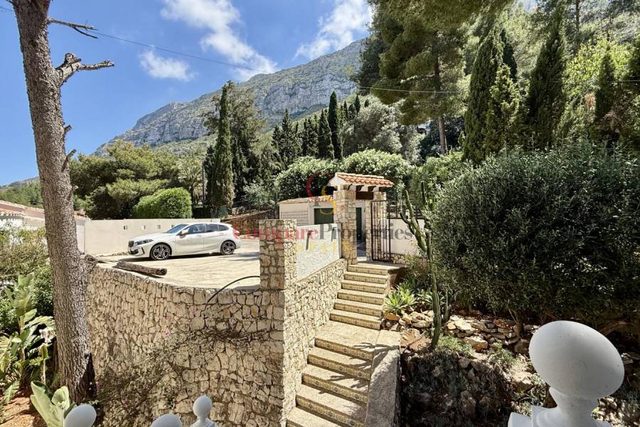 Sale - Villa - Dénia - 