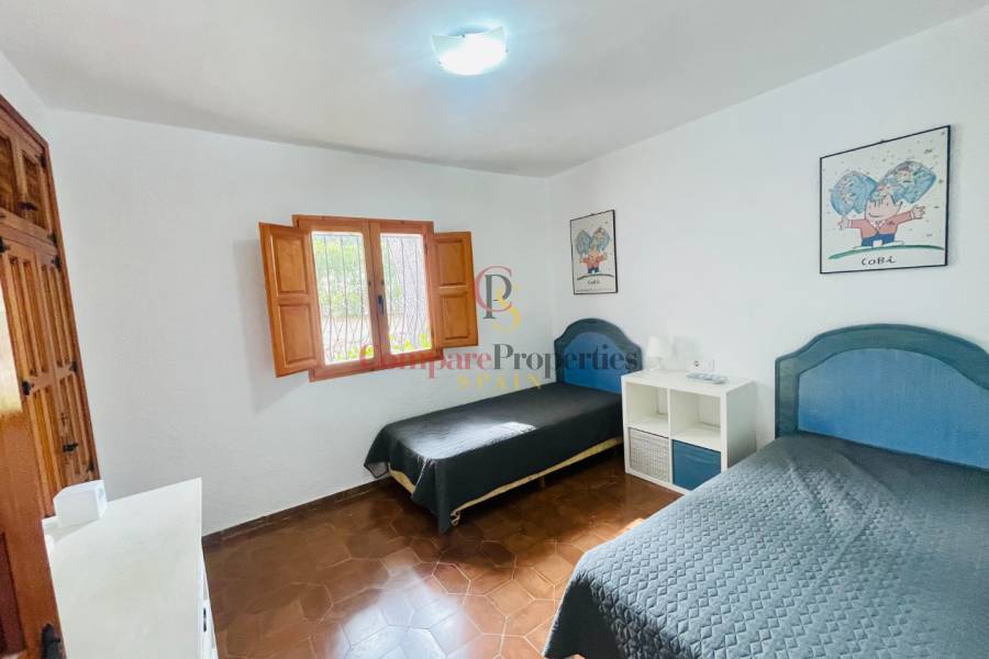 Vente - Villa - Jávea
