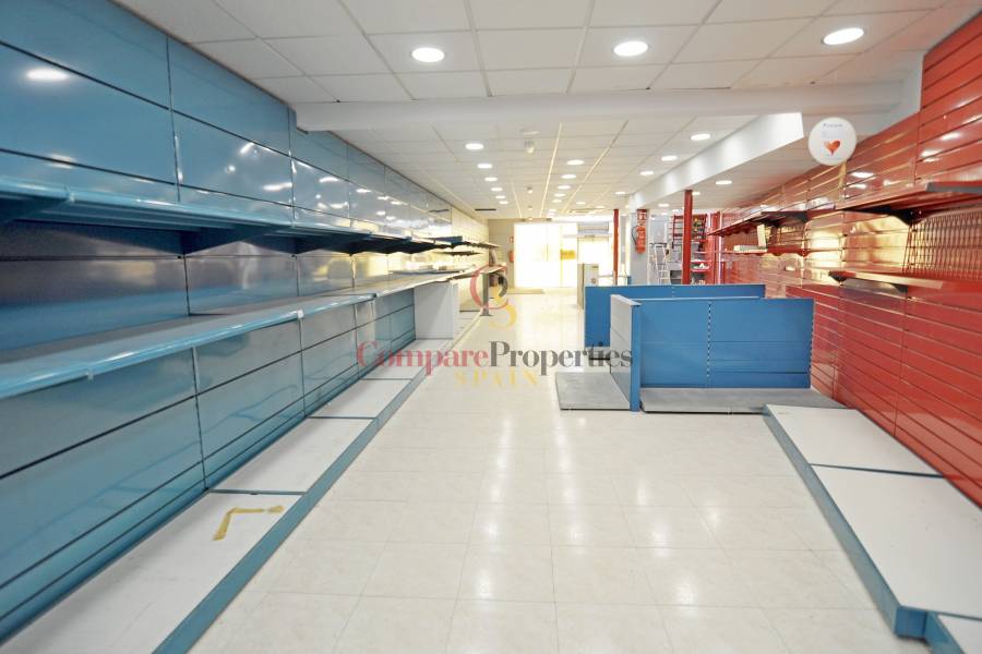 Verkauf - Commercial Units - Benissa